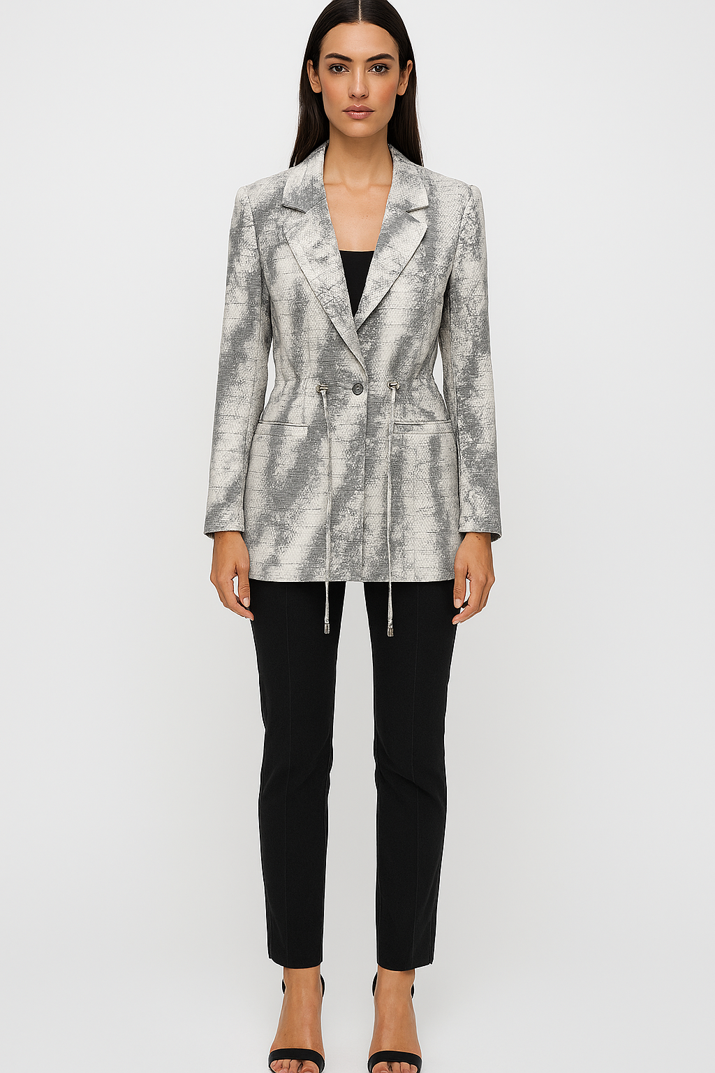 Pants suit