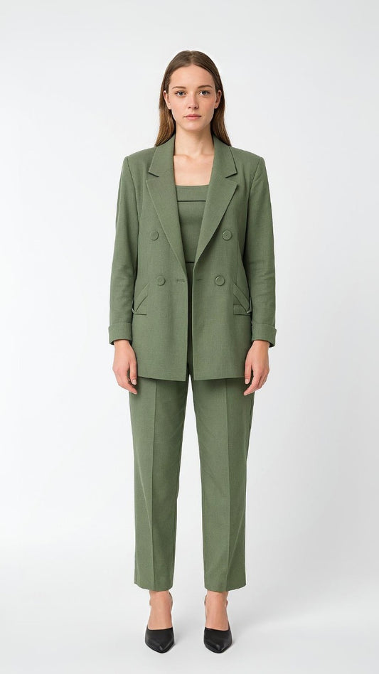 Pants suit